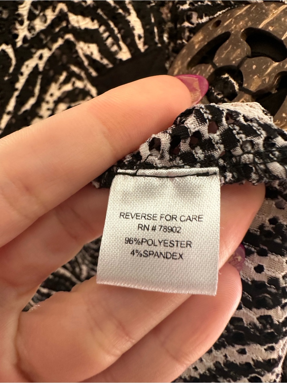 Vintage Y2K Erin London Black & White Striped V-Neck Button-Front Cardigan M - Picture 3 of 8